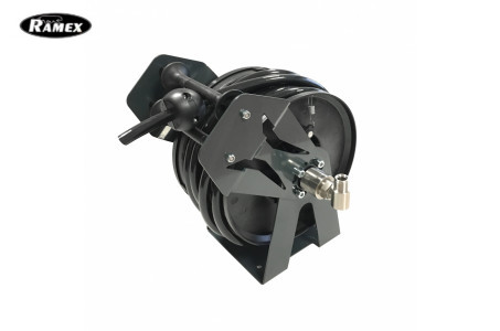 Барабан авто. для рукава 15м. 1/2ш. 1/4ш. (кр.+пласт.) 200 бар