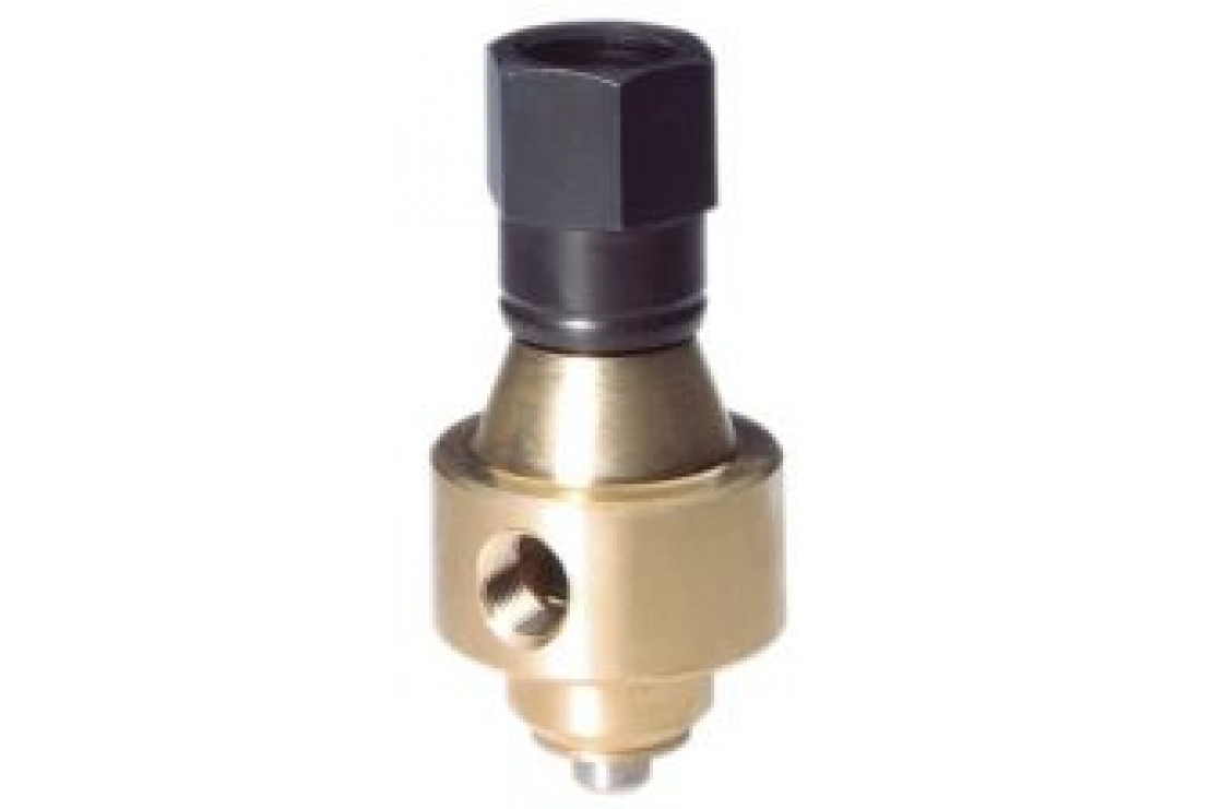 Вращающийся фитинг URF400  для мойки; вход 1/2, выход 1/4г-г 390 бар 80 л/мин