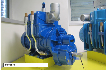 Насос вакуумный лопастной JUROP PNR 73D, 1350 об/мин, левое вращение, руч. 4-х. клапан