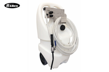  110л пластик со шлангом, шаровым краном и копьем