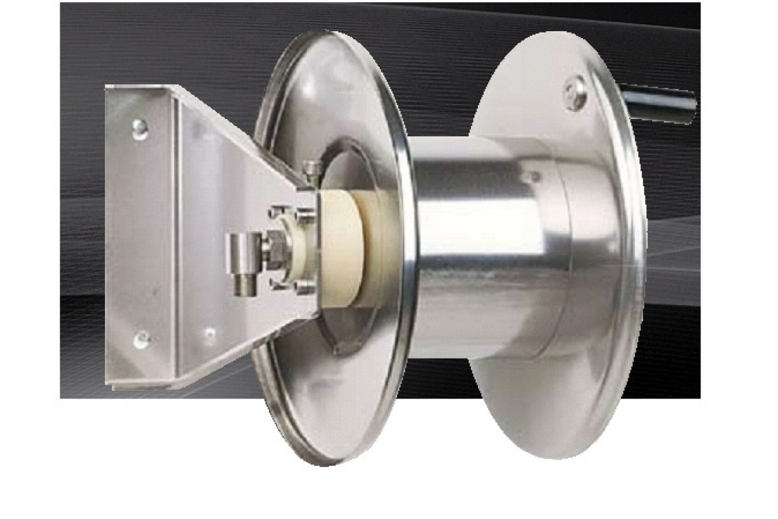 Барабан ручной для рукава 20м. 1/2 (кр.)  1/2ш. 1/2ш. 600 бар.