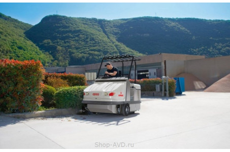 Подметальная машина COMAC CS 120D