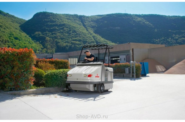 Подметальная машина COMAC CS 100B