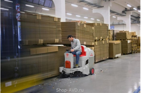 Подметальная машина COMAC CS 800H FP