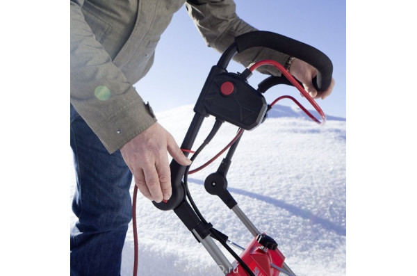 AL-KO SnowLine 46E Одноступенчатый электрический снегоуборщик