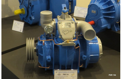 Насос Насос вакуумный лопастной JUROP PNR 104M, 1000 об/мин, левое вращение, руч. 4-х. клапан