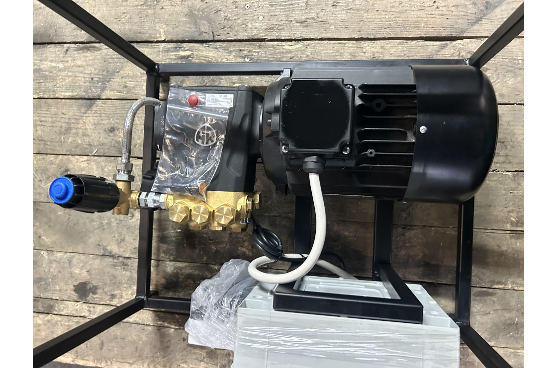 АВД Тритон A RR 15/200 БП VRT-3 O 4.0 kW с электрикой, теплозащитой и кнопкой на 24 В (на раме)